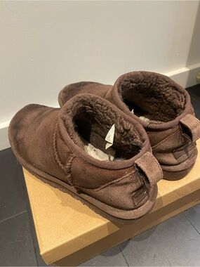 UGG Classic Ultra Mini Boots